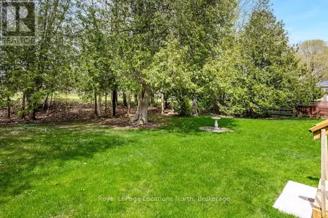 40 Fairway Crescent Wasaga Beach ON L9Z 1B8