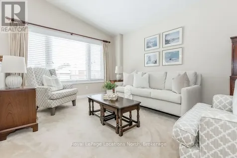 40 Fairway Crescent Wasaga Beach ON L9Z 1B8