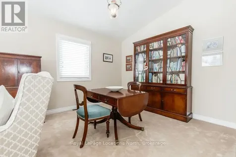 40 Fairway Crescent Wasaga Beach ON L9Z 1B8