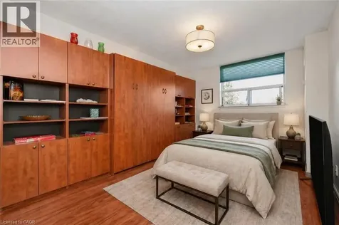 1425 Ghent Avenue Burlington ON L7S 1X5