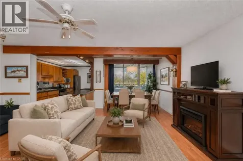 1425 Ghent Avenue Burlington ON L7S 1X5