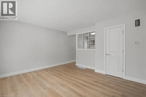 83 Elm Street Simcoe ON N3Y 3B7