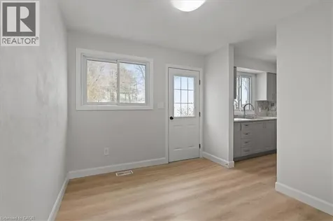83 Elm Street Simcoe ON N3Y 3B7