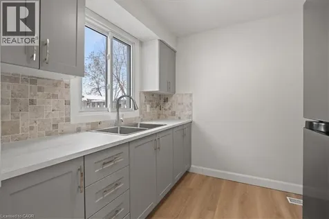 83 Elm Street Simcoe ON N3Y 3B7