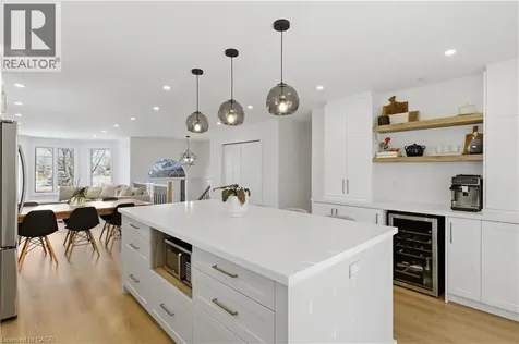 5 Bradbury Crescent Paris ON N3L 4E1
