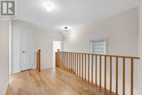 108 Durham Avenue Barrie ON L9J 0L8