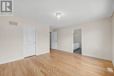 108 Durham Avenue Barrie ON L9J 0L8