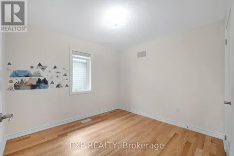 108 Durham Avenue Barrie ON L9J 0L8