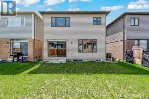 108 Durham Avenue Barrie ON L9J 0L8