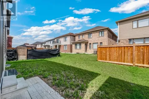 108 Durham Avenue Barrie ON L9J 0L8