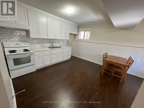 104 Helena Street Wasaga Beach ON L9Z 1R1