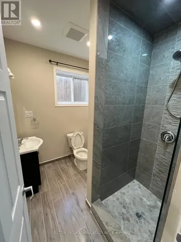 104 Helena Street Wasaga Beach ON L9Z 1R1