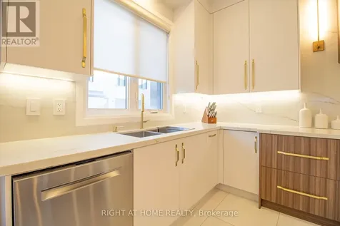 43 Longworth Avenue Richmond Hill ON L4E 1J2