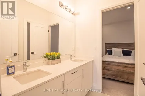 43 Longworth Avenue Richmond Hill ON L4E 1J2