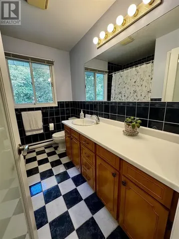 4 Silver Birch Drive Sault Ste Marie ON P6A 5S1