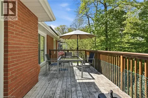 268 Memorial Drive Brantford ON N3R 7H6