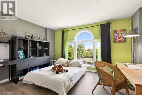 38 Sundrop Court Ancaster ON L9K 1G5