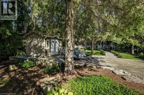 527 River Road Cambridge ON N3C 2B8