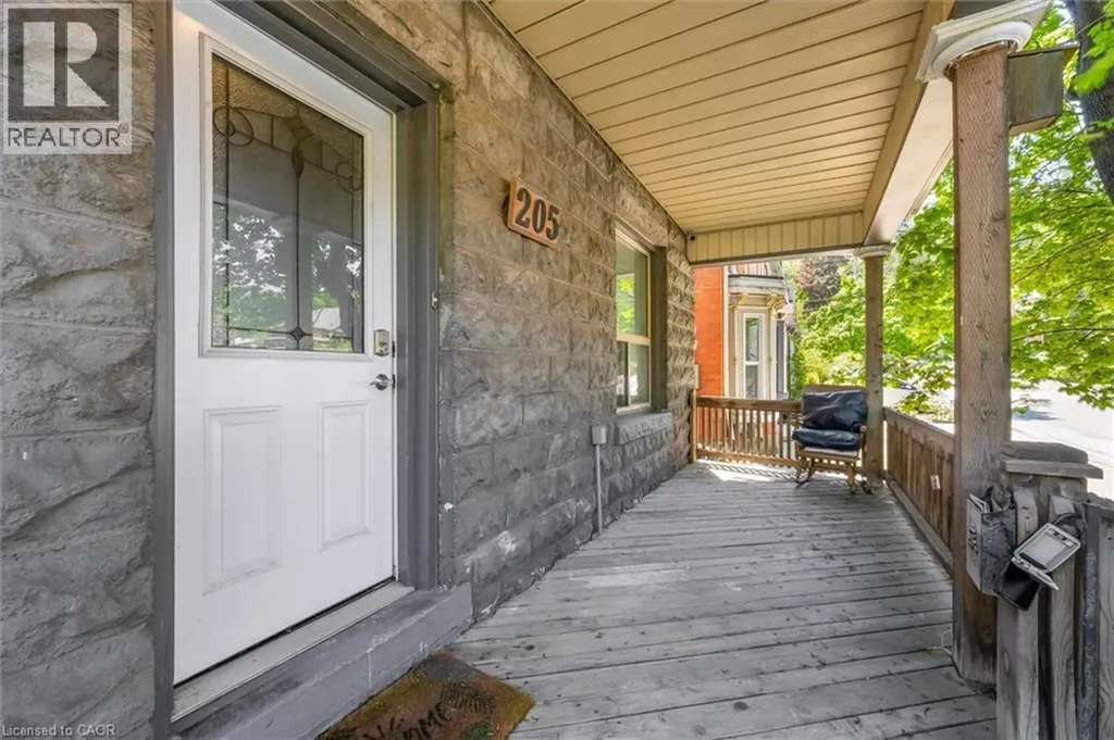 205 Ferguson Avenue South Hamilton ON L8N 2N2