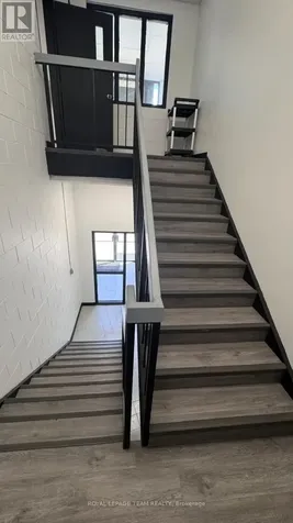 5359 Canotek Road Ottawa ON K1J 9E5