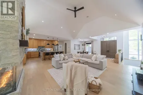 10111 Pinery Bluffs Road Lambton Shores ON N0M 1T0