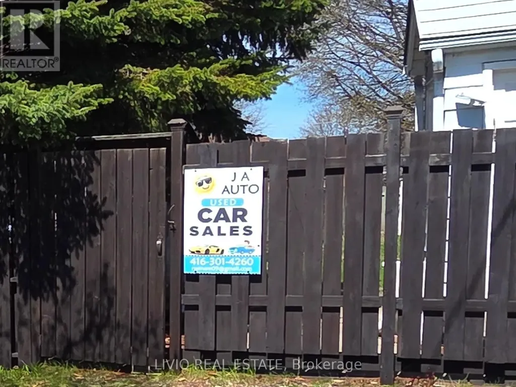 323 Queen Street Halton Hills (ac Acton) ON L7J 1R1