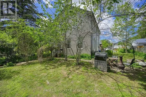 716 King Street West Prescott ON K0E 1T0
