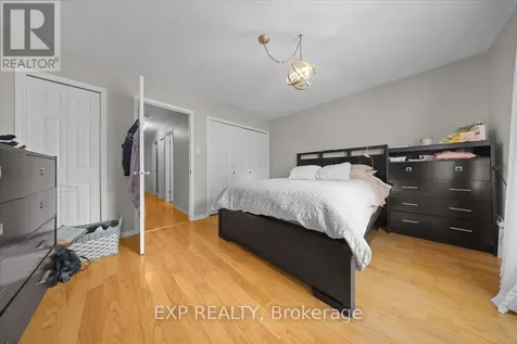 77 Strathaven Private Ottawa ON K1J 1K7