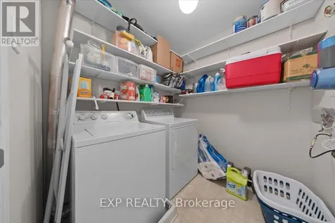 77 Strathaven Private Ottawa ON K1J 1K7