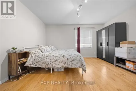 77 Strathaven Private Ottawa ON K1J 1K7
