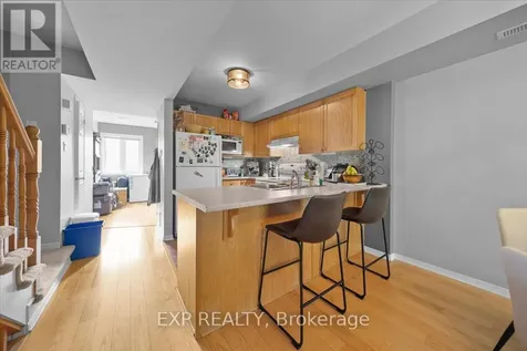 77 Strathaven Private Ottawa ON K1J 1K7