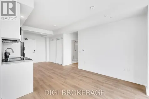 2070 Scott Street Ottawa ON K1Z 0C8