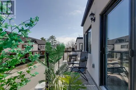 35 Ruby Crescent Orillia ON L3V 8M3