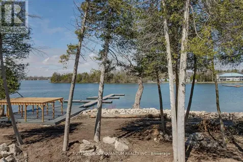 35 Ruby Crescent Orillia ON L3V 8M3