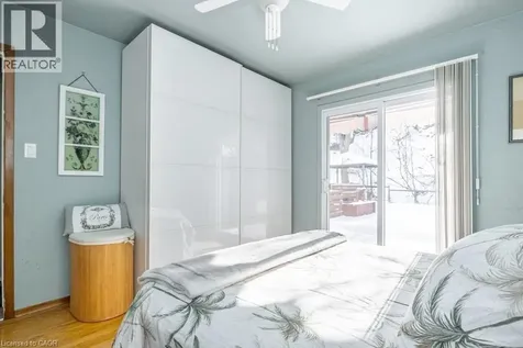 41 Ann Street Dundas ON L9H 2N4