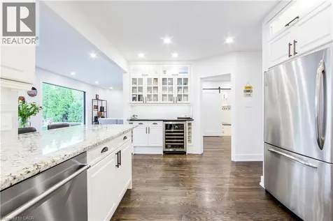 1319 Greeneagle Drive Oakville ON L6M 2N1