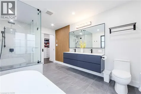 1319 Greeneagle Drive Oakville ON L6M 2N1