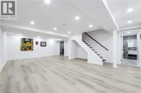 1319 Greeneagle Drive Oakville ON L6M 2N1