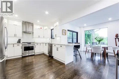 1319 Greeneagle Drive Oakville ON L6M 2N1