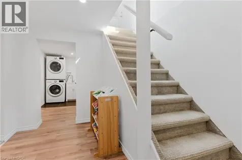 42 Fourth Avenue Cambridge ON N1S 2E1