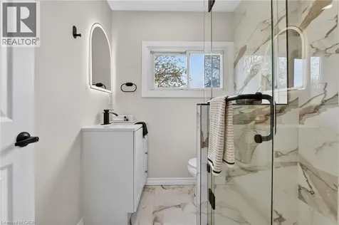 83 Beechwood Avenue Hamilton ON L8L 2S7