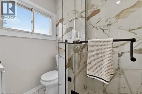 83 Beechwood Avenue Hamilton ON L8L 2S7