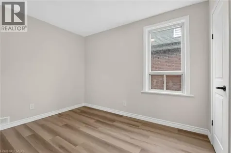 83 Beechwood Avenue Hamilton ON L8L 2S7
