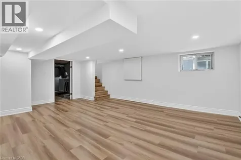 83 Beechwood Avenue Hamilton ON L8L 2S7