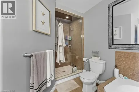 23 Kellogg Avenue Hamilton ON L0R 1W0