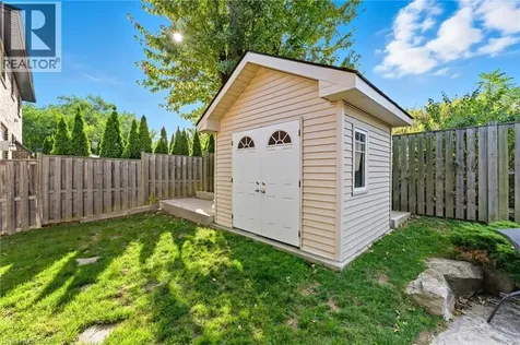 23 Kellogg Avenue Hamilton ON L0R 1W0