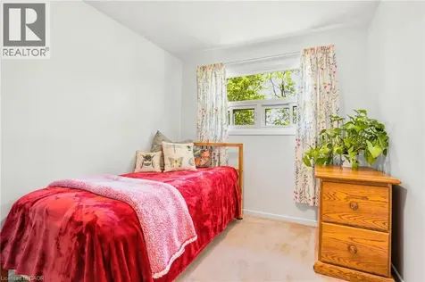 1381 Majestic Drive Burlington ON L7M 1G5