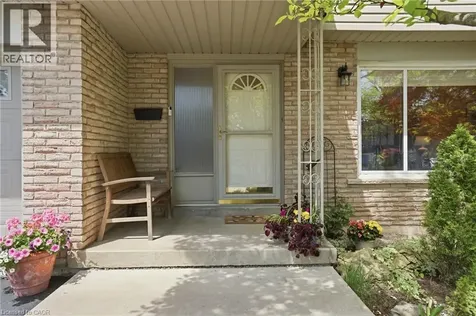 1381 Majestic Drive Burlington ON L7M 1G5