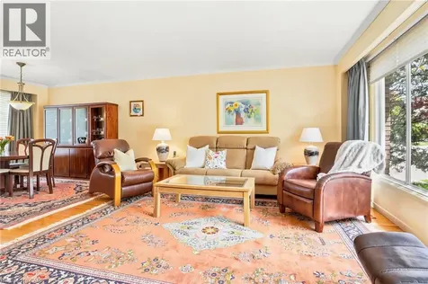 1381 Majestic Drive Burlington ON L7M 1G5