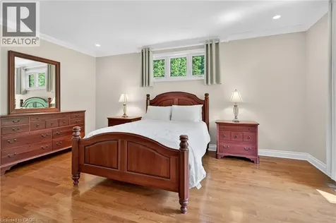 6786 Christine Court Niagara Falls ON L2J 4L6